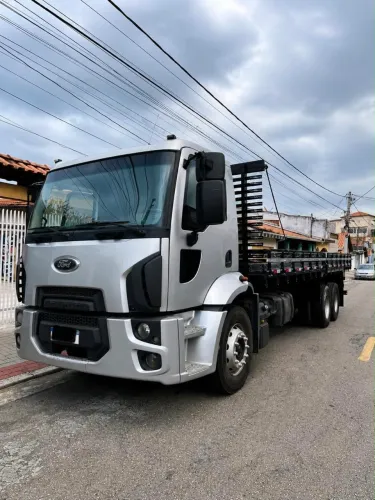 Ford Cargo 2429