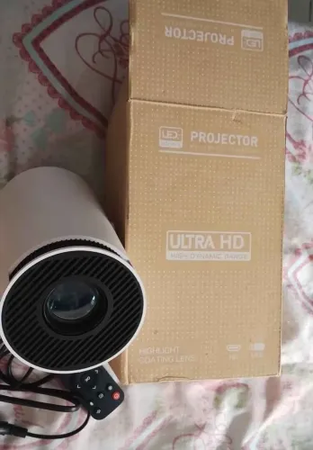 Projetor HY300 4K/HD Android