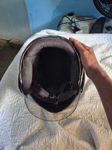 Capacete