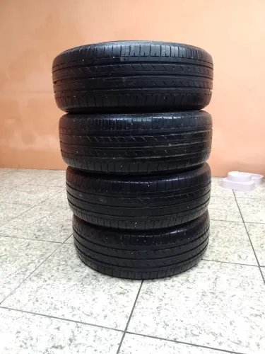 Pneus Bridgestone Ecopia 215/60 R16 - Originais Tracker 2023