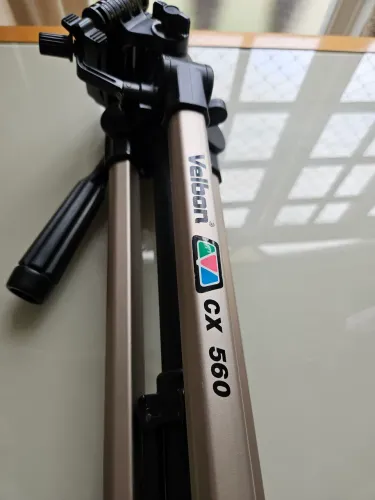 Tripé camera profissional Velbon Cx560