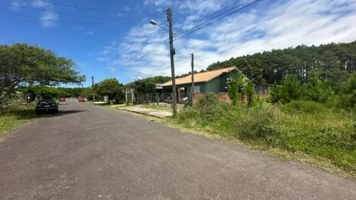 Terreno na Rua Copo de Leite no Village