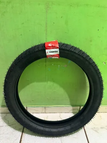 Vendo pneu 90/90-18