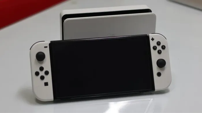 Nintendo Switch OLED em excelente estado