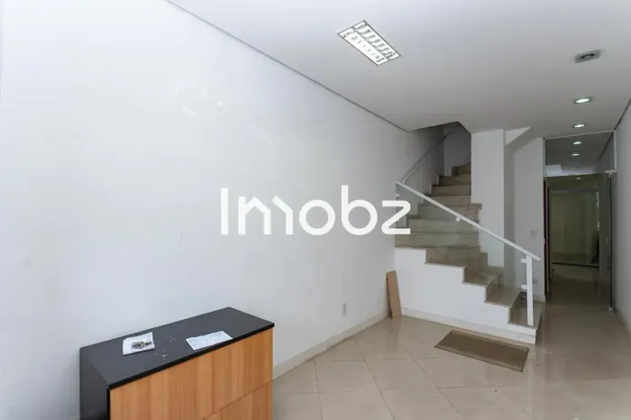 Casa à venda - Rua Caiubí - São Paulo - SP - CEP: 05010-000