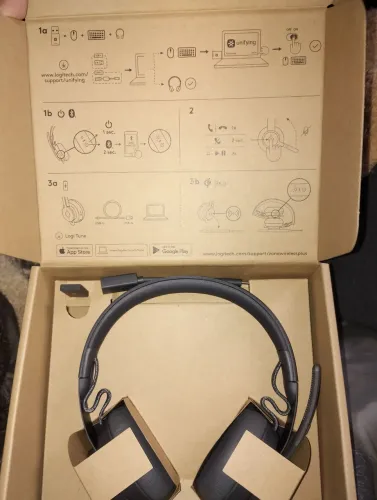 Headset Logitech Zone wireless plus (Novo)