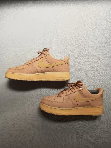 Nike Air Force 01