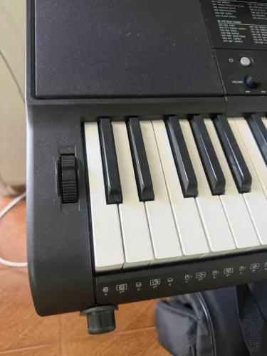 TECLADO CT-X800 CÁSSIO 