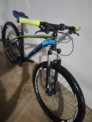 Bicicleta Elleven Rocker Hardtail 27v Aro 29