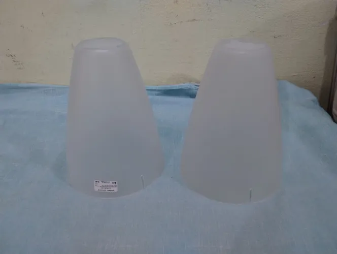 Kit 2 Lustre Cônico do ventilador de teto. Modelo Spirit 201. Nunca foram usados.