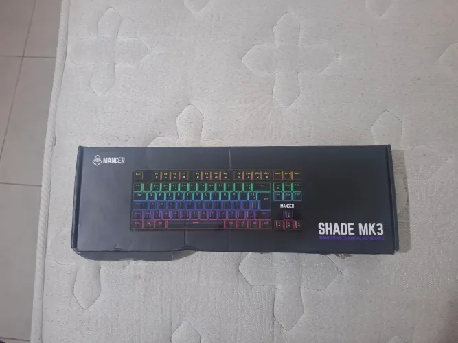 Teclado Mecânico Mancer Shade MK3 - Excelente Estado