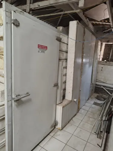 Câmara Frigorífica Completa Congelados 35m² | Painel 200mm | Pronta Entrega
