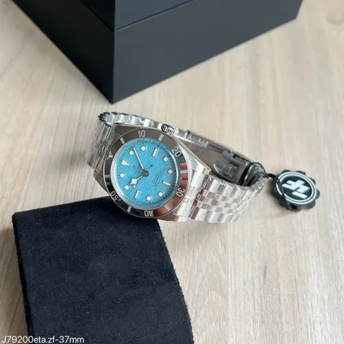 Relógio Tudor black Bay 54 azul