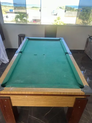 Mesa de sinuca.