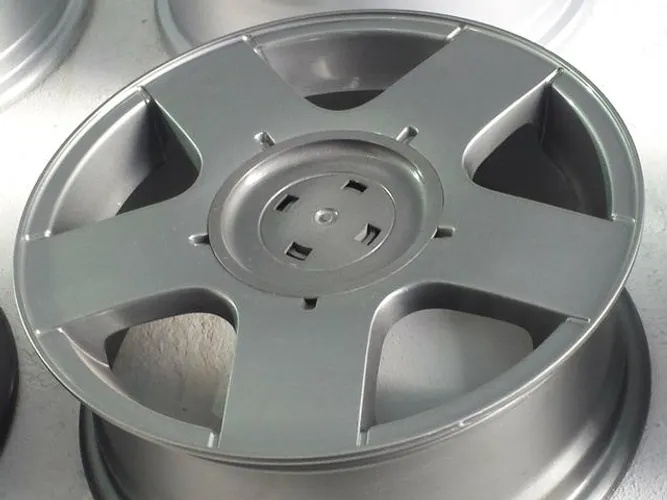 Roda aro 15 Volkswagen Golf GTI grafite 5X100 jogo