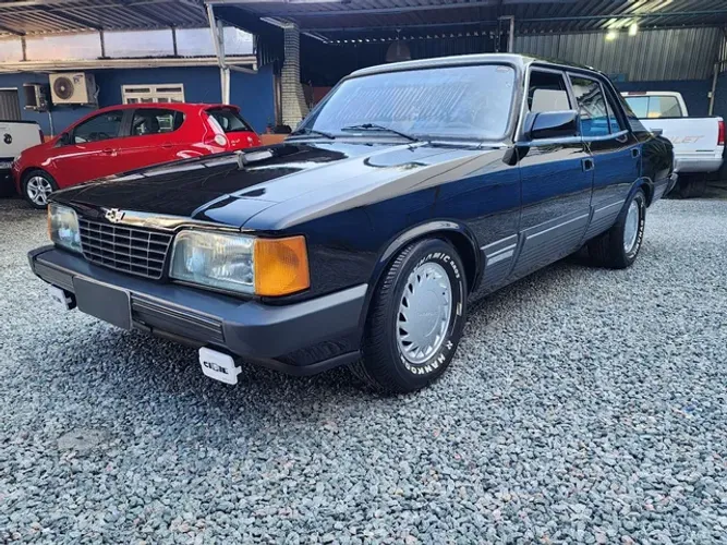 Opala Diplomata 4.1 6cc. a Álcool <br>Ano 1988 Completo.