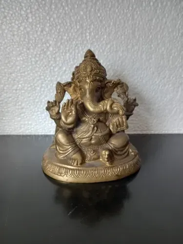 Escultura Ganesha em bronze - 17 X 15 Cm