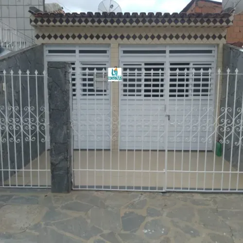 Casa no Getúlio Vargas