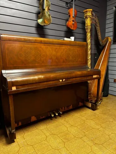 Piano 88 teclas 3 pedais - Schwartzman 
