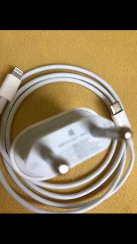 Carregador original Apple iPhone turbo 20w usbc