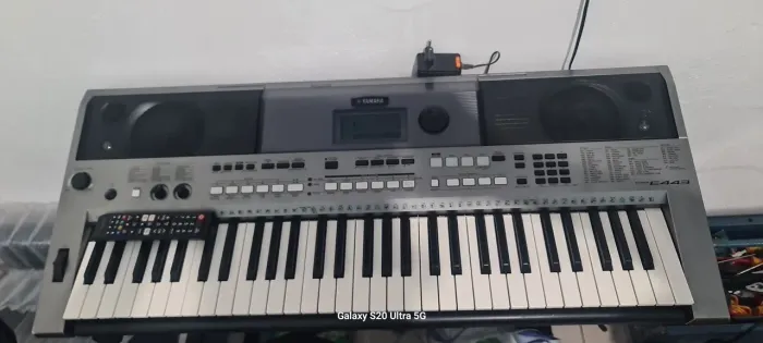 Teclado yamaha