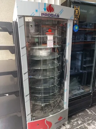 máquina frango. Nova