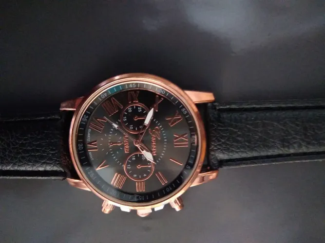 Relógio Analógico Rose Gold e Pulseira Couro Preto