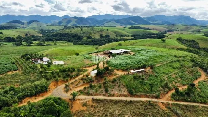 Sítio 4,8 ha à Venda em Alfredo Chaves/ES | Casa 4 suítes, estrutura completa e fácil aces