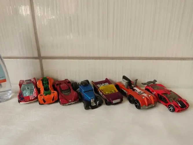 Kit 7 Carrinho Miniatura Hot Wheels Gearonimo Scoopa Mid Mill Jester Psycho (cod V