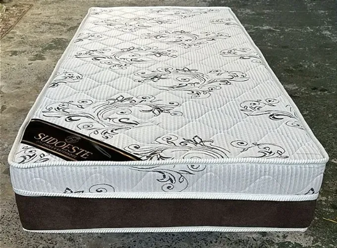 COLCHÃO D28 ORTOPEDICO EPS ISODREAM SUDOESTE 88X188X24 TAMPO EM MALHA