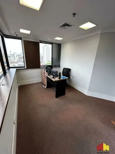 Sala Comercial para alugar no Tatuapé com 174metros