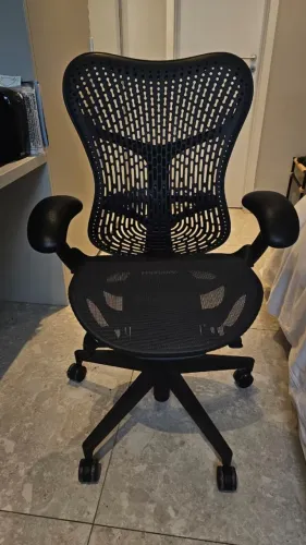 Cadeira Herman Miller - MIrra 2 - TriFlex - 2 anos de uso - Perfeito estado