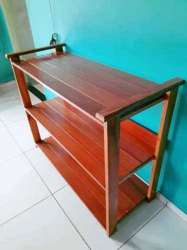 VENDO MESA MULTIUSO DE MADEIRA 