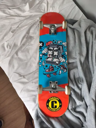Vende-se Skate Novinho! 