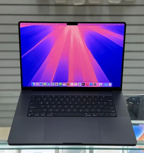 Macbook pro 16 polegadas m4 pro 24gb / 512gb garantia: 05/03/2026, 17 ciclos ( 24 / 512 )