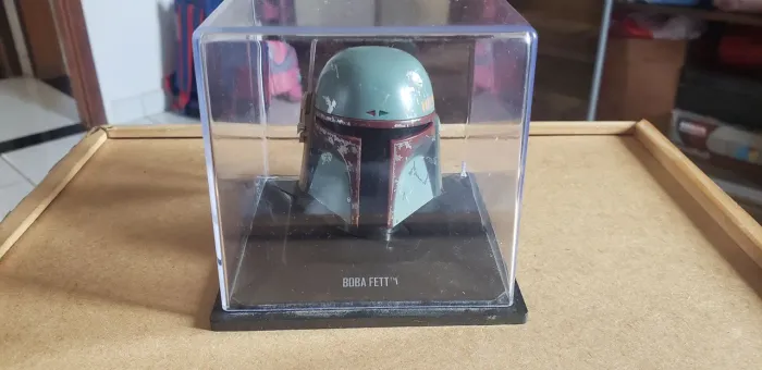 Capacetes Darth Vader e Boba Fett