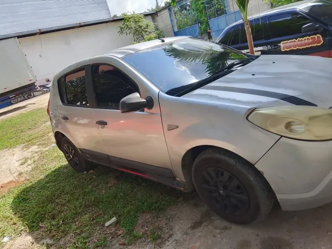 Renault Sandero Authentique Hi-flex 1.0 16V 5P 2010