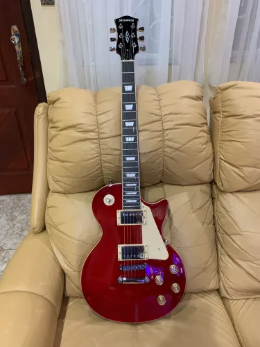 Guitarra Les Paul Strimberg