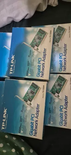 TP- LINK <br>Gigabit PCI <br>Network adapter <br>Produto novos <br>Nunca usado