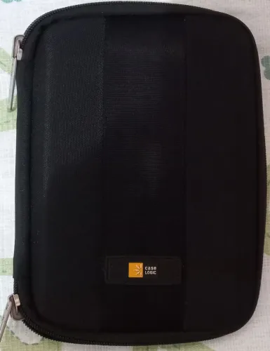 Case Logic para Mini IPad ou tablete. 