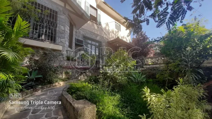 Imóvel para venda possui 150 metros quadrados com 4 quartos em Tijuca - Rio de Janeiro - R