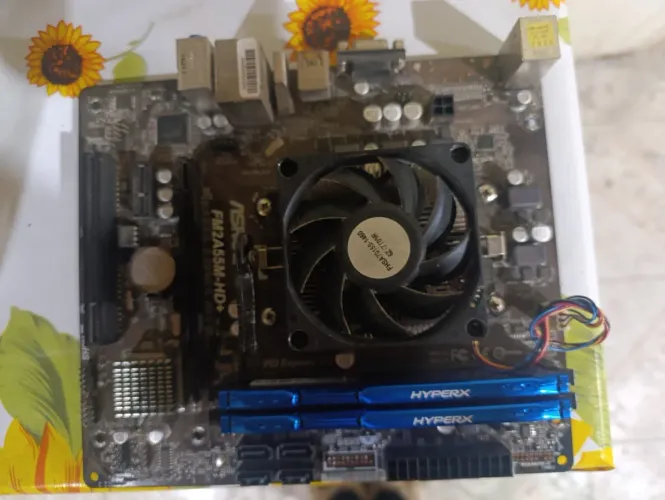  Kit PC - Placa-mãe + Processador + RAM + Cooler