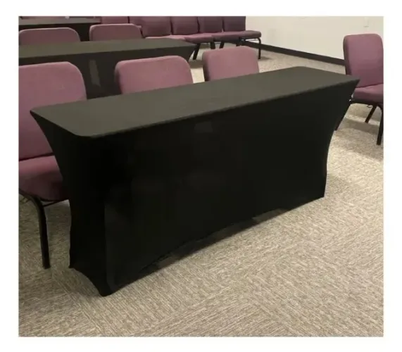 ALUGUEL de Mesas para TREINAMENTO com Capa em Malha Premium | EVENTOS CORPORATIVOS