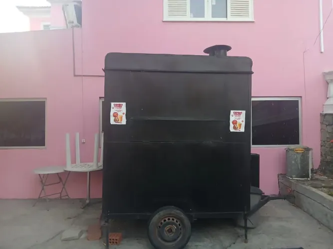 Vendo ou alugo trailer