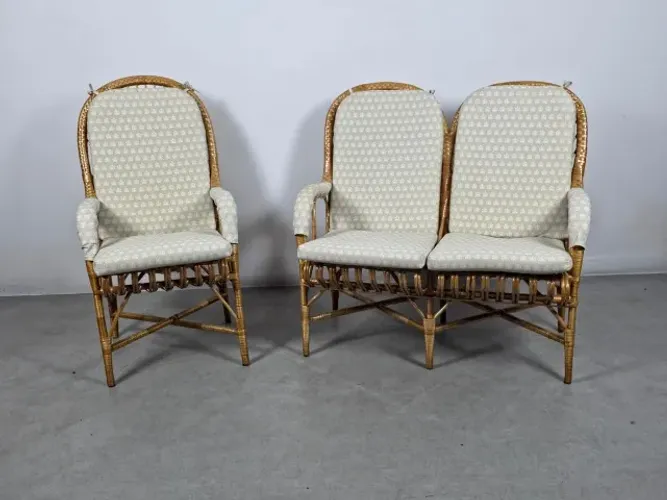 Conjunto Sofá Namoradeira + Poltrona em Madeira vergado Cipó e Palha natural