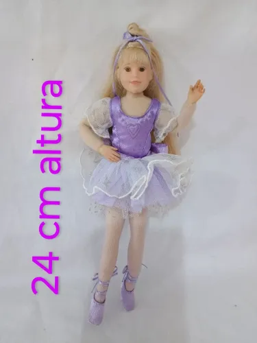 Bailarina antiga de tecido com arame