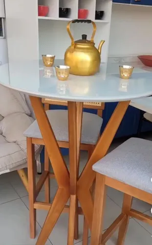 Conjunto Bistrô Com 02 Banquetas Madeira Maciça (Novo Direto da Fábrica)