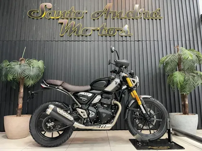TRIUMPH SCRAMBLER 400 X