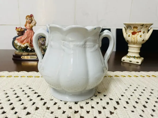 Antigo açucareiro Royal inglesa