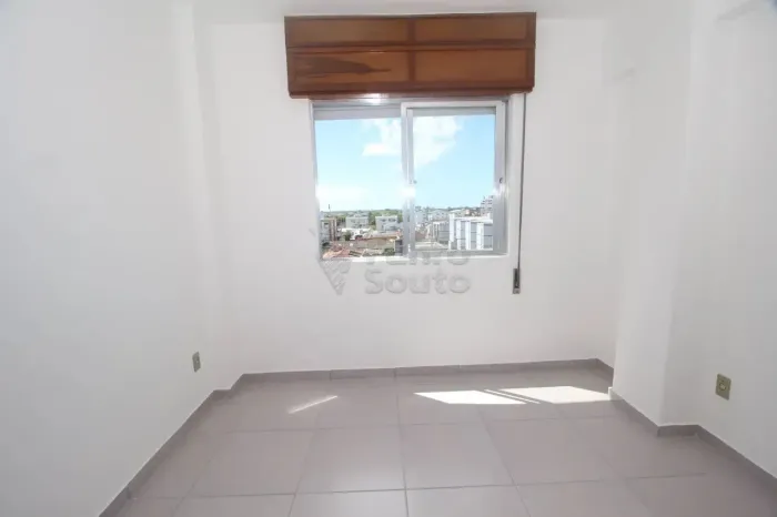 Apartamento de 1 Dormitório no Edifício Zanetti - Água, IPTU e Seguro Fogo Inclusos no Con